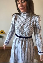 Vintage 70s Lilac with Floral Detail Maxi Dress